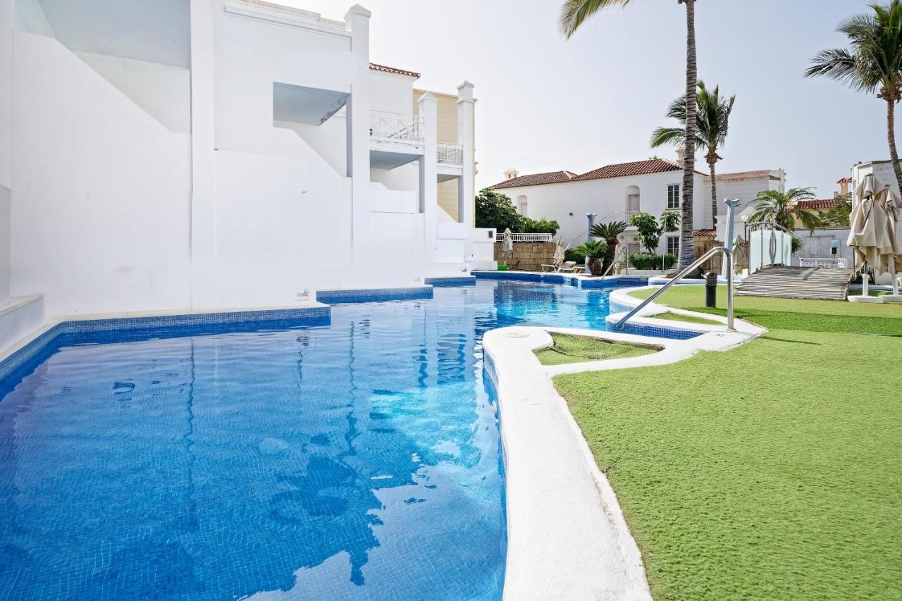 LABRANDA Bahía y Villas Fañabé Costa Adeje  Esterno foto